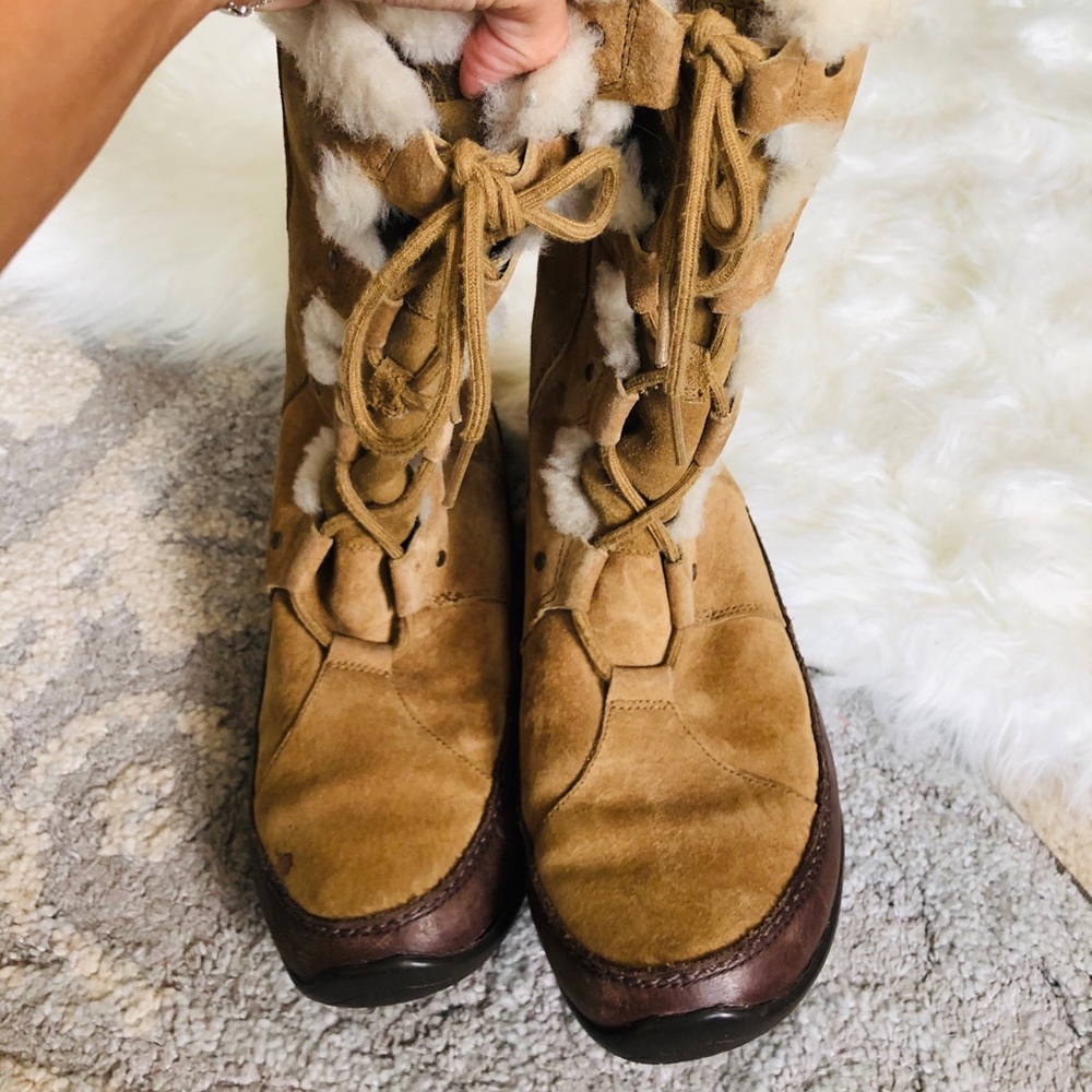 North Face insulated/ waterproof snow boots